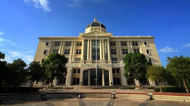 up_14150678681113227_0