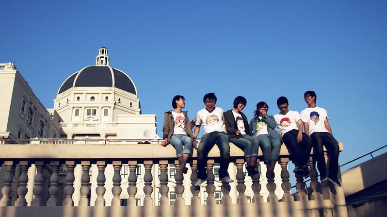 up_1415782914998769_0